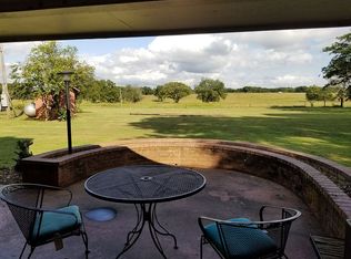 579 S Eight Mile Rd, Ponca City, OK 74604