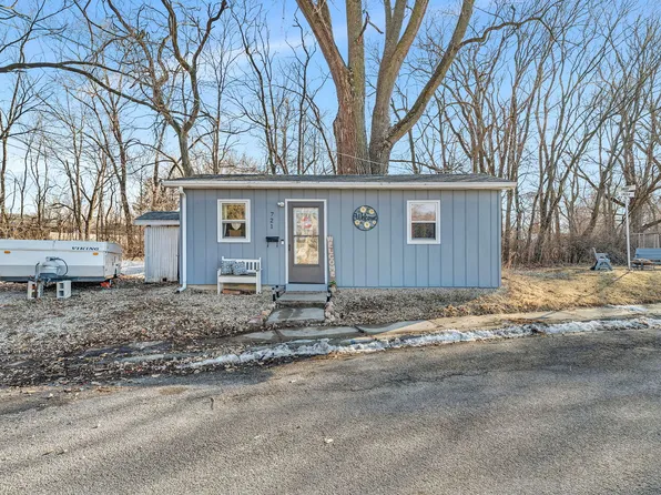 721 Lincoln St, Morris, IL 60450