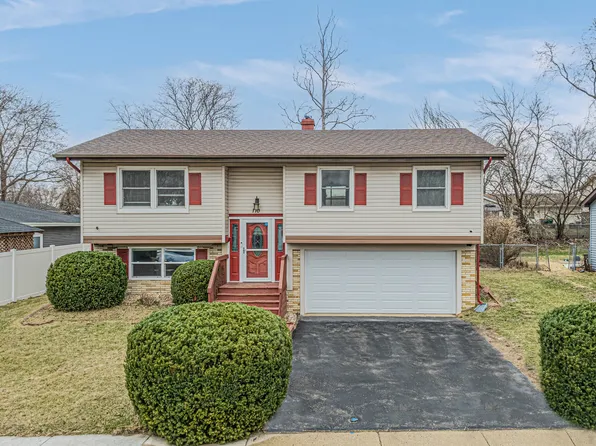 110 Diane Dr, Streamwood, IL 60107
