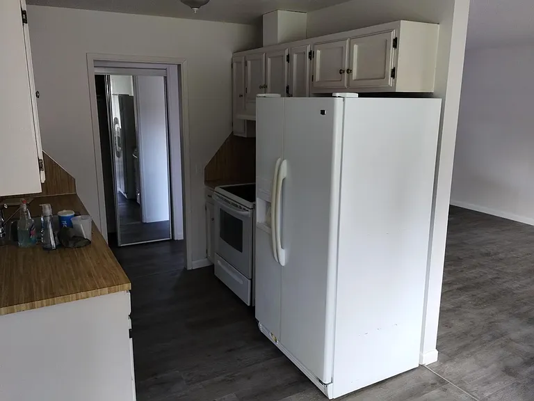 1451 W Hurley Waldrip Rd #2 — Photo 1