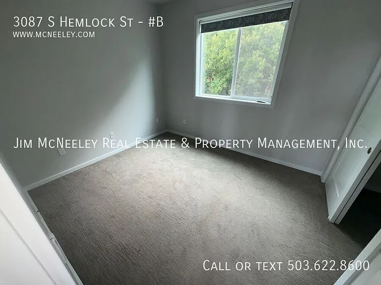 3087 S Hemlock St #B — Photo 8