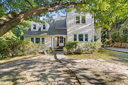 84 Harvard Dr Photo 1