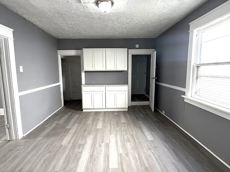 540 E 22nd St #1 — Photo 1