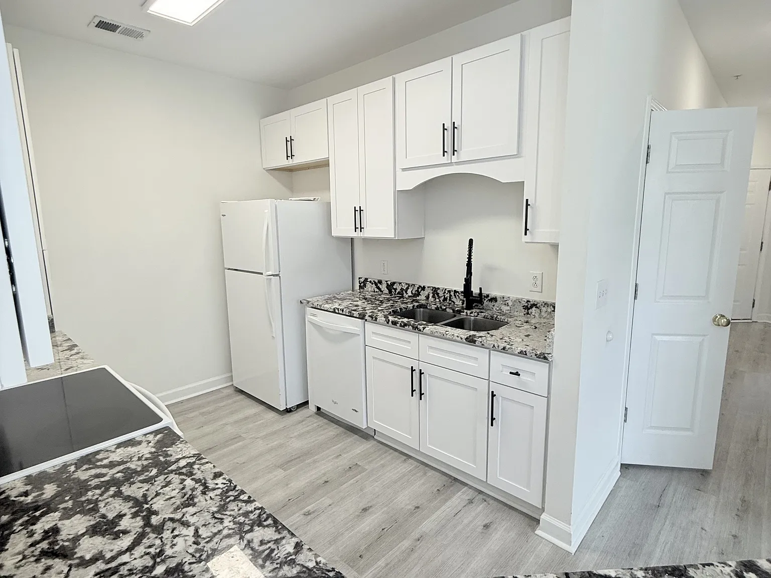 129 Ashley Park Drive - Unit 7A - . — Photo 1