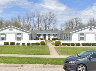 1413 Trade Sq W APT F, Troy, OH 45373