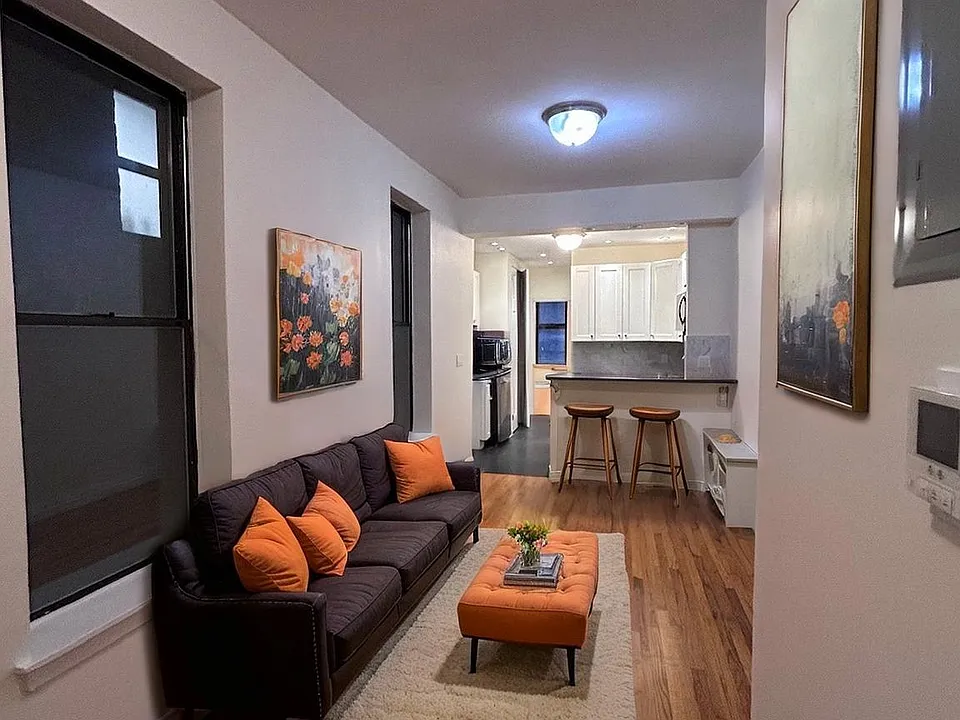 417 3rd Ave #1C