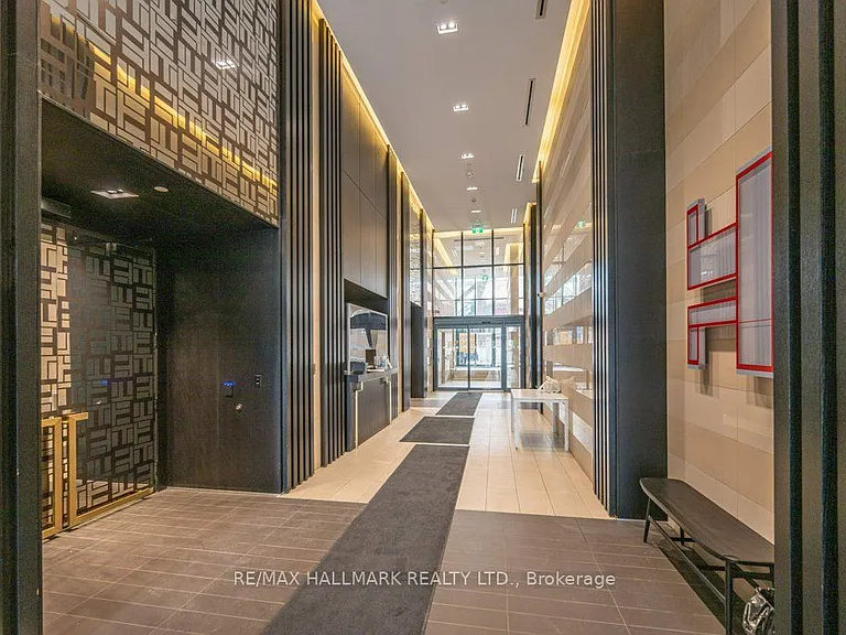 501 Yonge St #3202 — Photo 3