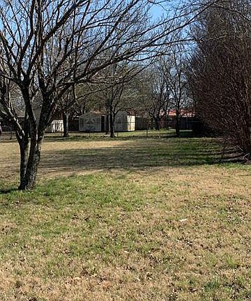 4th image of 338 Linkcrest Dr