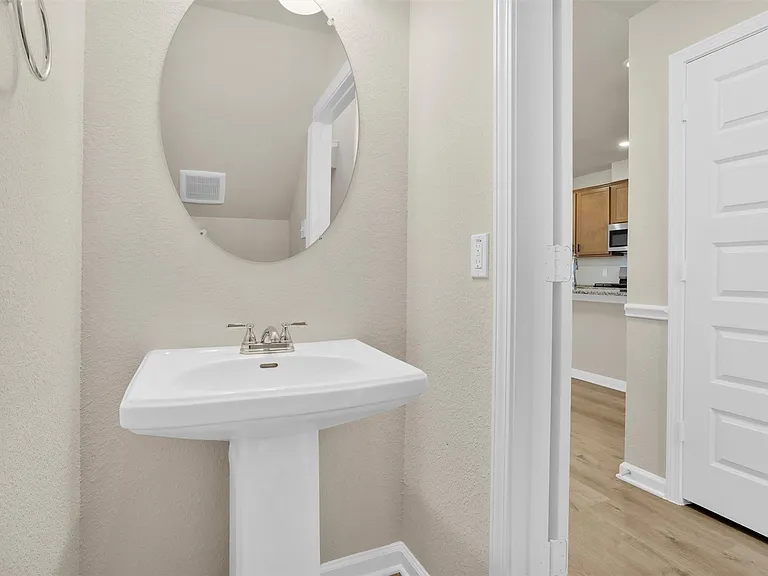 9749 Enclave Ridge Rd — Photo 8