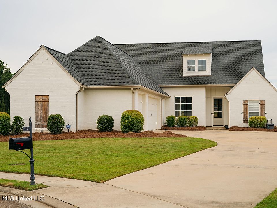 1st image of 159 Camden Lake Dr