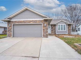 1919 6th St SW, Altoona, IA 50009