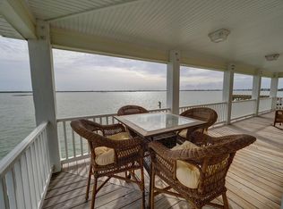 91 Copano Ridge Rd, Rockport, TX 78382