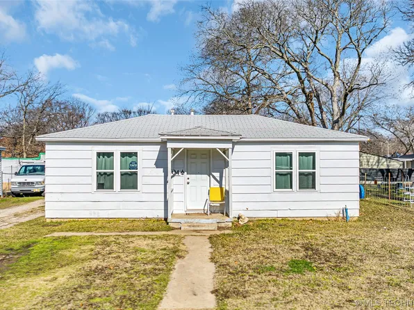 404 Summit St, Marietta, OK 73448