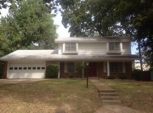 11 Woodcliff Dr, Texarkana, TX 75503