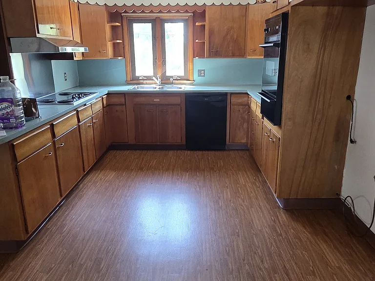 4300 Military Rd #1 — Photo 6