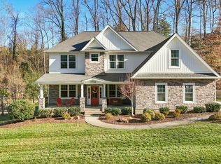 1708 Springfield Ave, Kingsport, TN 37664
