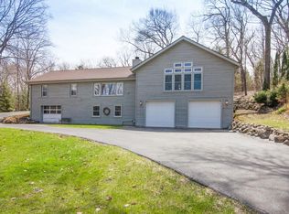 N67W27351 Silver Spring Dr, Lisbon, WI 53089