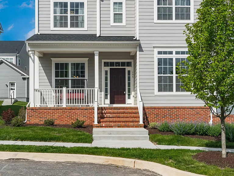 155 Lotus Ln — Photo 5