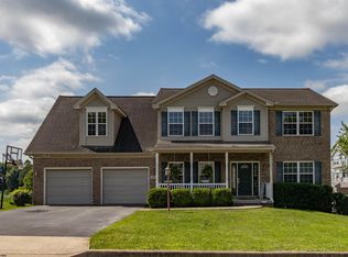 14 Kingston Dr, Bridgeport, WV 26330