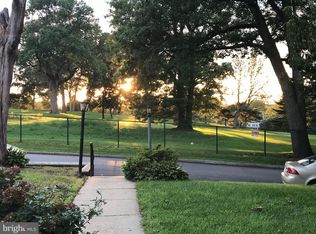 213 Saint Laurence Rd, Upper Darby, PA 19082