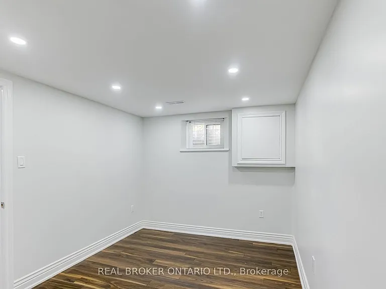47 Rotary Dr — Photo 18
