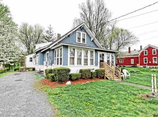 830 Hudson River Rd, Mechanicville, NY 12118