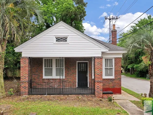 1301 E 40th Street, Savannah, GA 31404