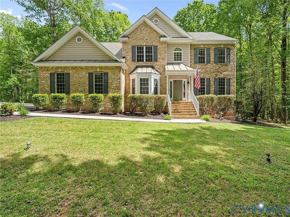 1st image of 2505 Crest Hollow Ct