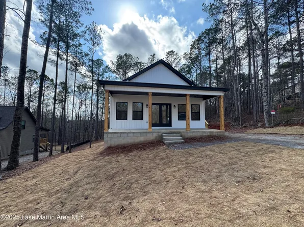 609 Arrowhead Rd, Dadeville, AL 36853