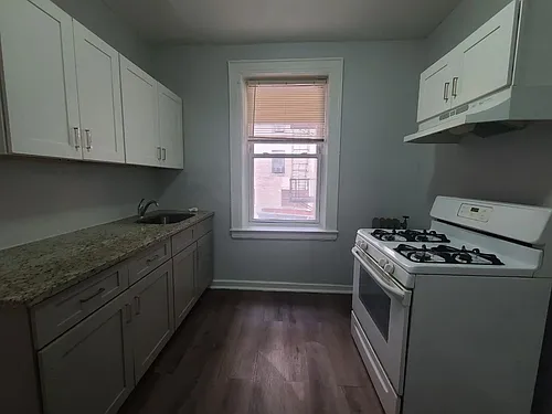 62 S Munn Ave Photo 1
