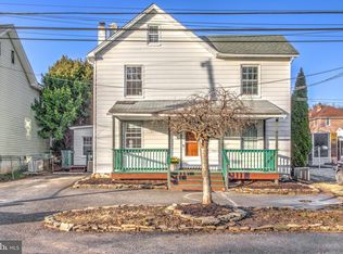 15 Middle Aly, Coatesville, PA 19320