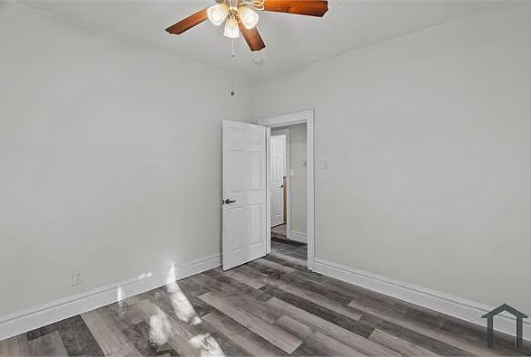 5118 Robin Ave — Photo 17