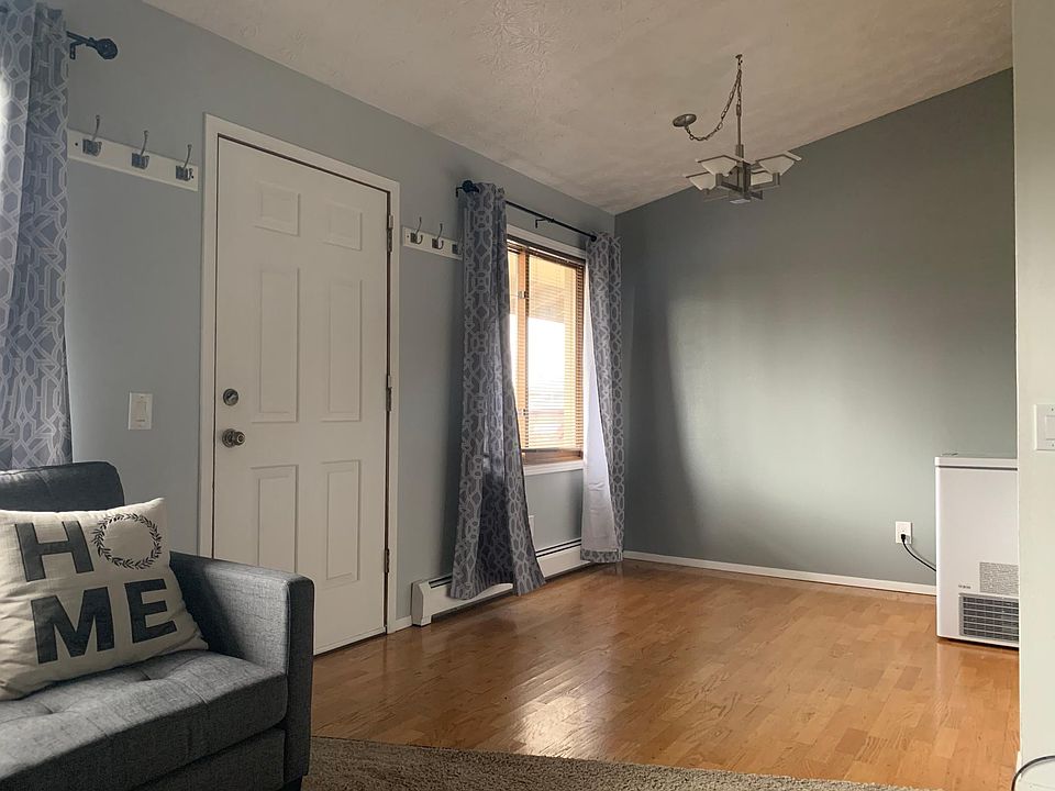 Dining/Living area