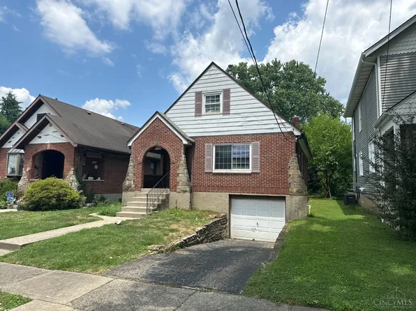 6902 Merwin Ave, Cincinnati, OH 45227