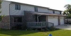 1st image of 218 E Burks Dr