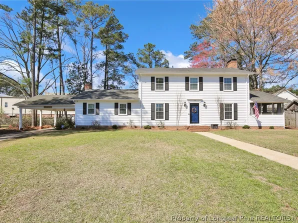 210 Kirkwood Dr, Fayetteville, NC 28303