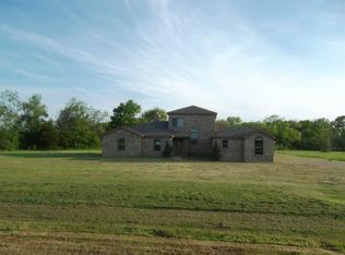 320 Clubhouse Dr, Corsicana, TX 75109