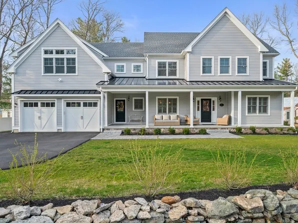 8 Albee Dr, Braintree, MA 02184