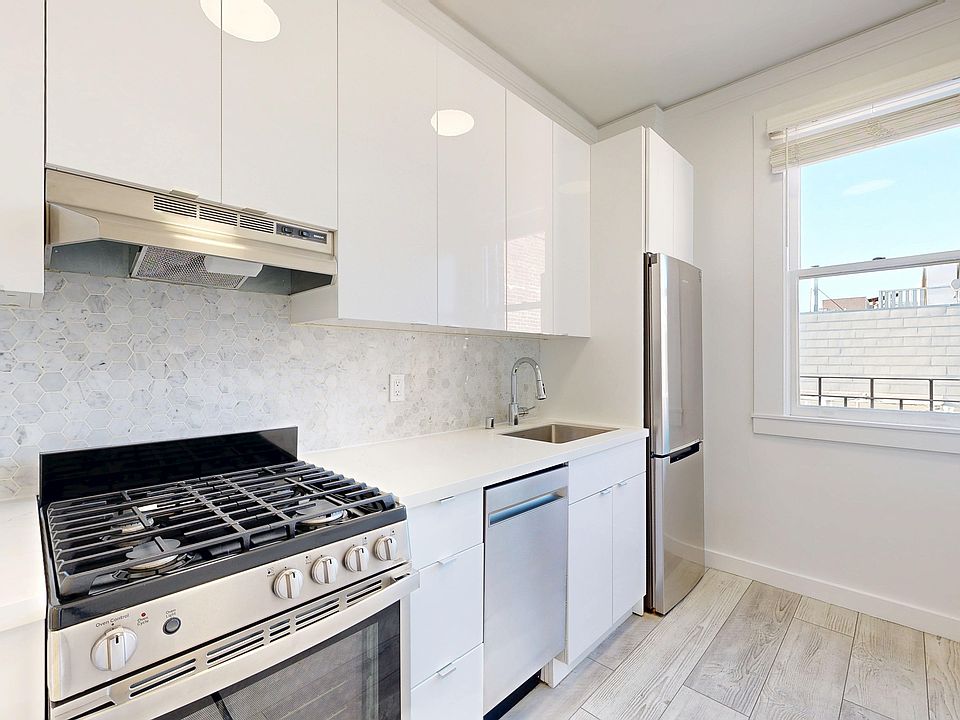 1st image of 1408 California St #509