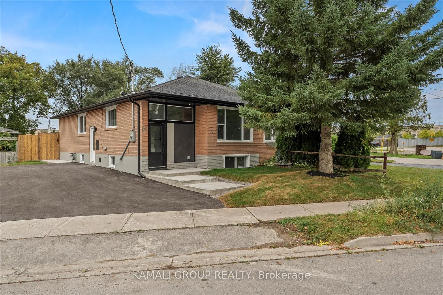 3 bed, $2,600 — Photo 1