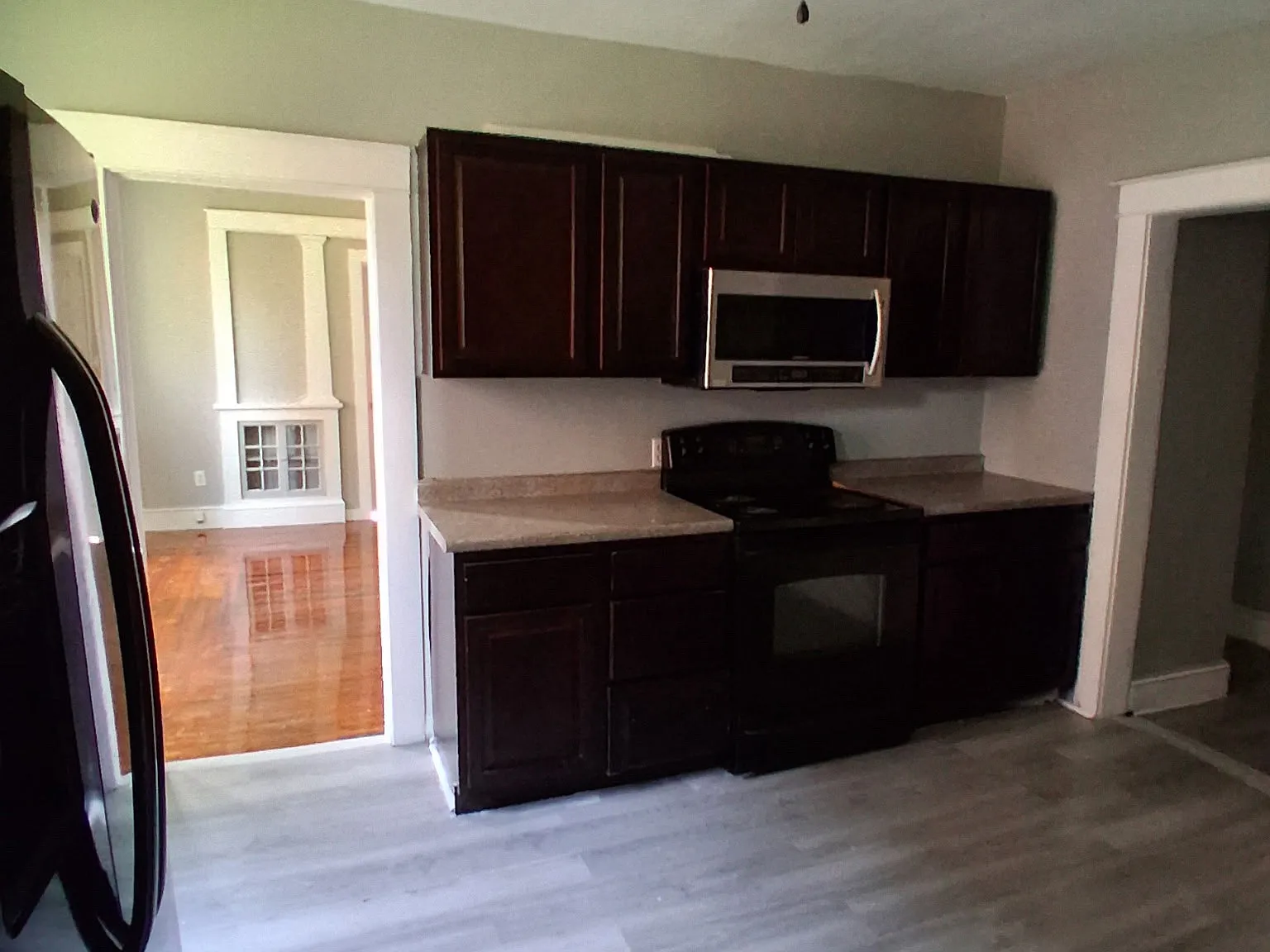 3 bed, 1500 sqft, $1,750 — Photo 2