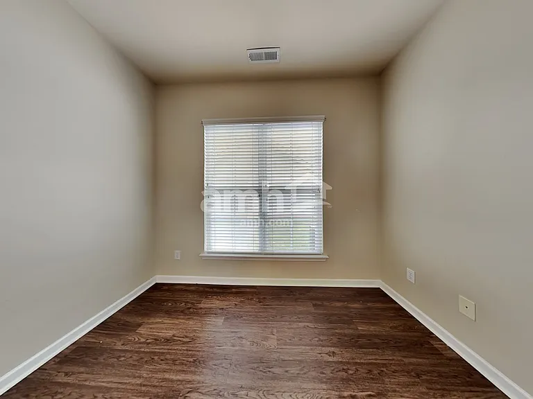 8120 Bud Henderson Rd — Photo 13