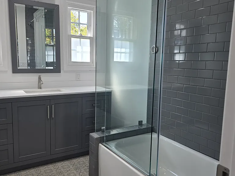 2nd larger bathroom