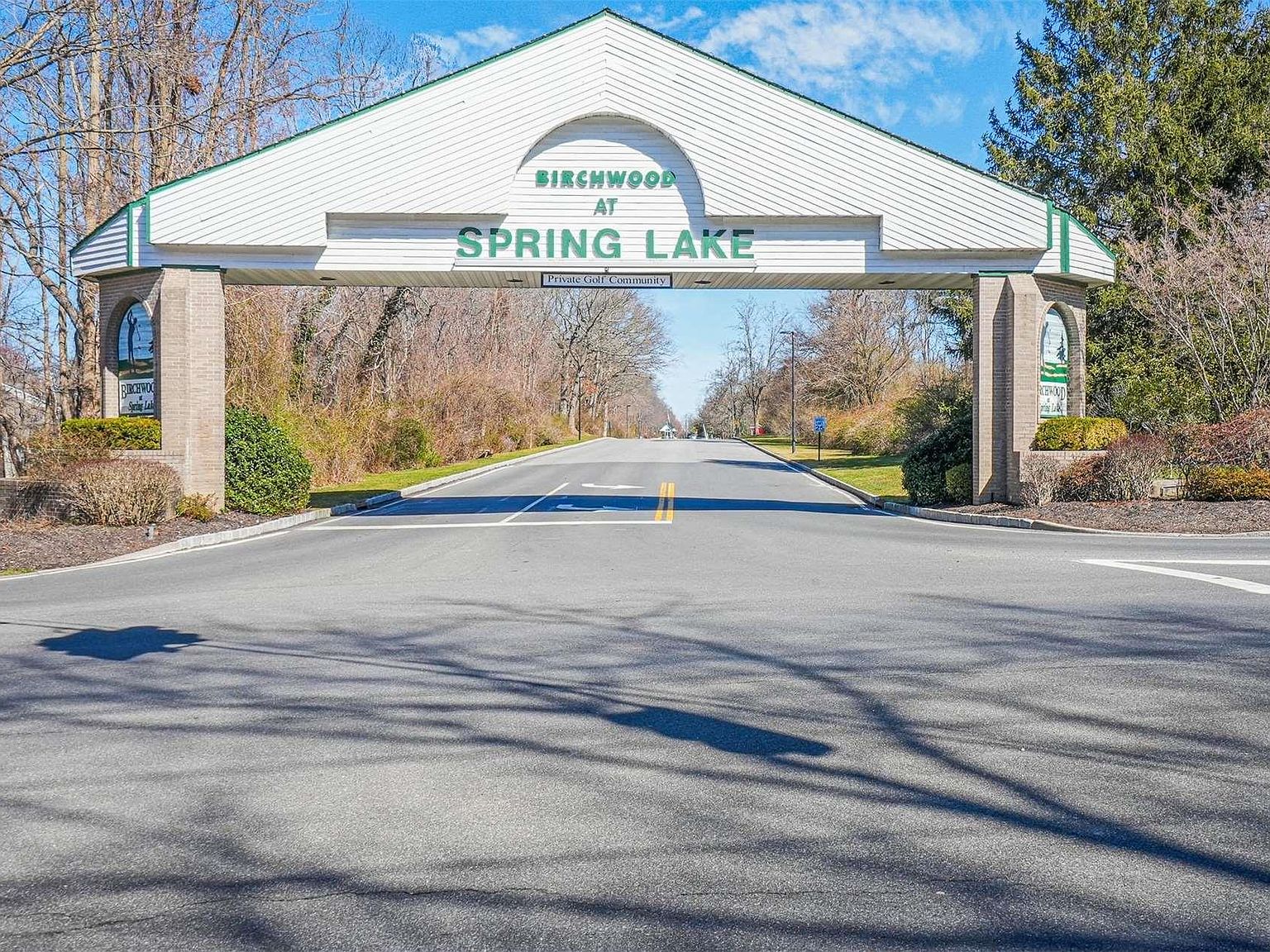 821 Spring Lake Drive #821, Middle Island, NY 11953 | Zillow