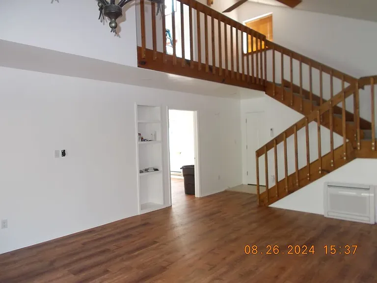 1221 Florida Rd — Photo 4