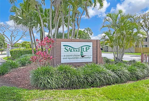 4930 S University Dr #4930 Photo 1