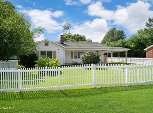 107 E Main St, Hamilton, NC 27840