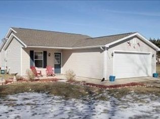 45196 76th Ave, Decatur, MI 49045