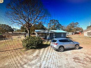 128 Fredrick Dr, Defuniak Springs, FL 32433