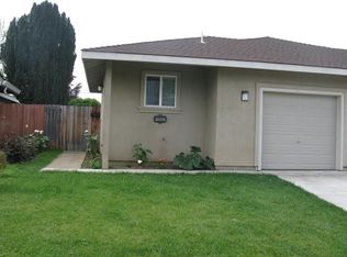 10402 Buena Plaza Cir, Rancho Cordova, CA